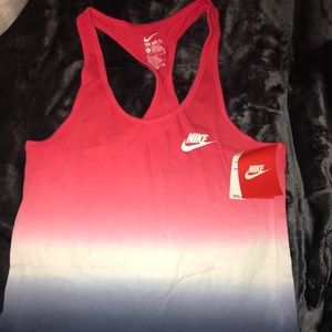 Nike workout tank top